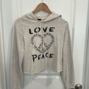 Crop sweatshirt love and peace